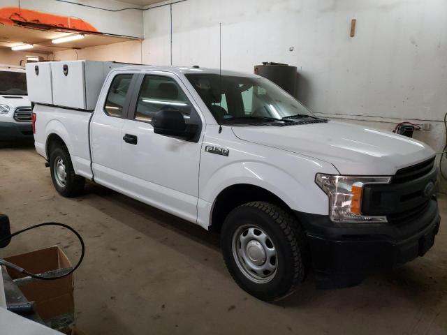 1FTEX1C56JKF06534 - 2018 FORD F150 SUPER CAB WHITE photo 4