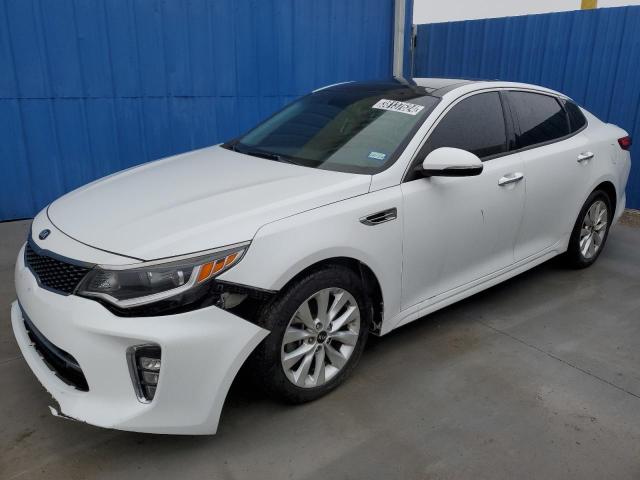 5XXGT4L39JG247570 - 2018 KIA OPTIMA LX WHITE photo 1