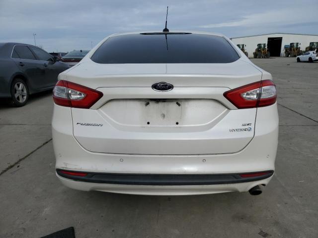 3FA6P0LU9DR127619 - 2013 FORD FUSION SE HYBRID WHITE photo 6