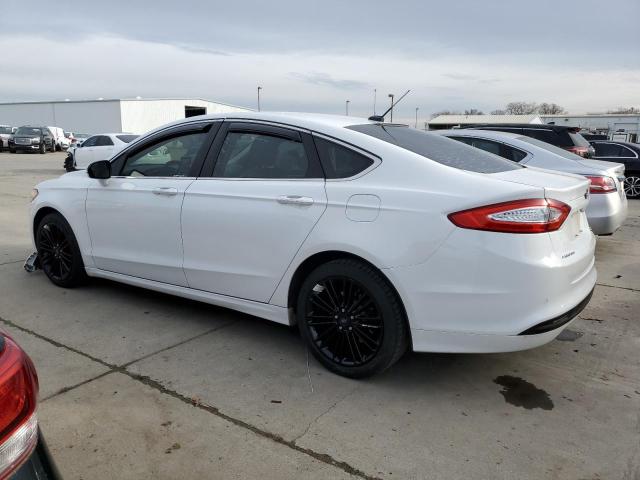 3FA6P0HR3DR295549 - 2013 FORD FUSION SE WHITE photo 2