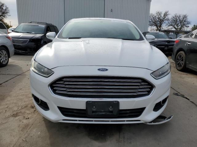 3FA6P0HR3DR295549 - 2013 FORD FUSION SE WHITE photo 5