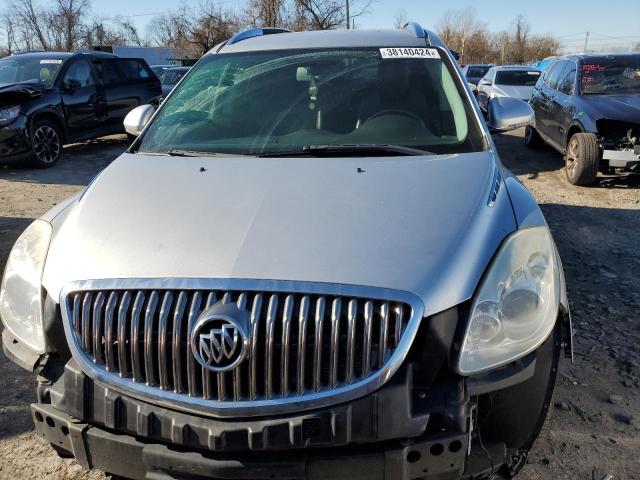 5GAKRBED8BJ374439 - 2011 BUICK ENCLAVE CXL SILVER photo 5