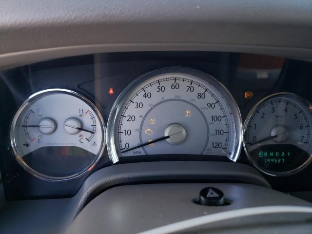 1A8HX58N98F111630 - 2008 CHRYSLER ASPEN LIMITED WHITE photo 9