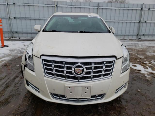 2G61P5S37D9134426 - 2013 CADILLAC XTS LUXURY COLLECTION WHITE photo 5