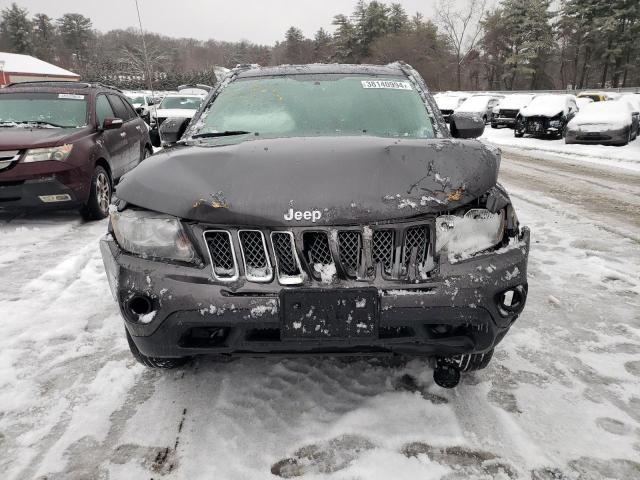 1C4NJDEB0GD597996 - 2016 JEEP COMPASS LATITUDE GRAY photo 5