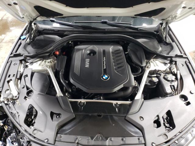 WBAJE7C50JWD53049 - 2018 BMW 540 XI WHITE photo 11