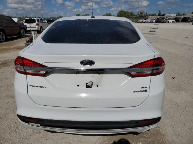 3FA6P0LU7HR385921 - 2017 FORD FUSION SE HYBRID WHITE photo 6