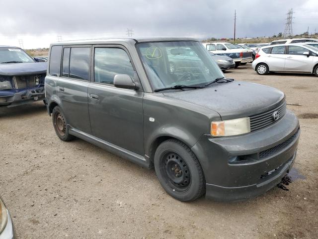 JTLKT324450212929 - 2005 TOYOTA SCION XB CHARCOAL photo 4