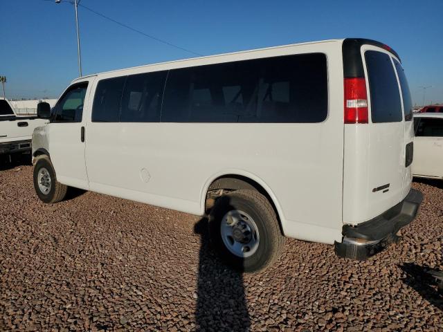 1GAZG1FG9F1227504 - 2015 CHEVROLET EXPRESS G3 LT WHITE photo 2