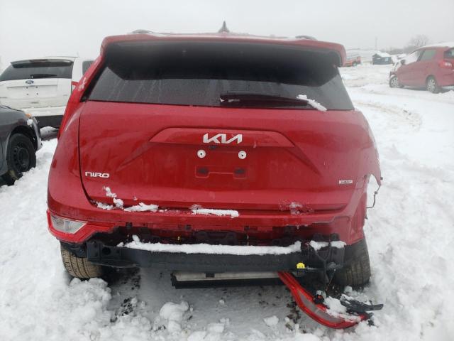 KNDCR3LE3P5111053 - 2023 KIA NIRO EX RED photo 6