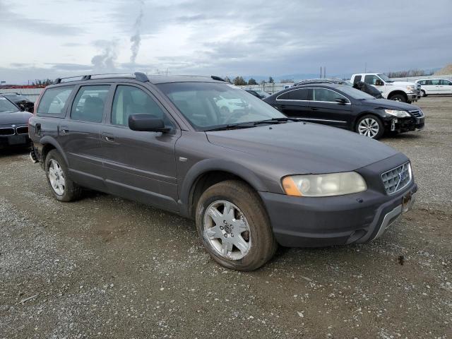 YV1SZ592751185417 - 2005 VOLVO XC70 GRAY photo 4