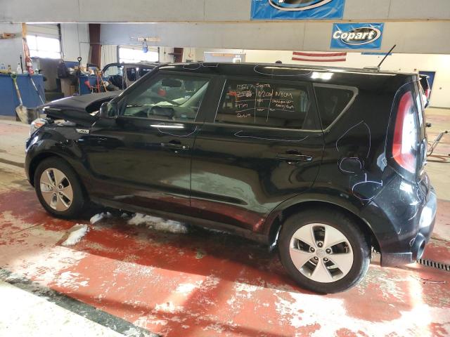 KNDJN2A27G7257885 - 2016 KIA SOUL BLACK photo 2