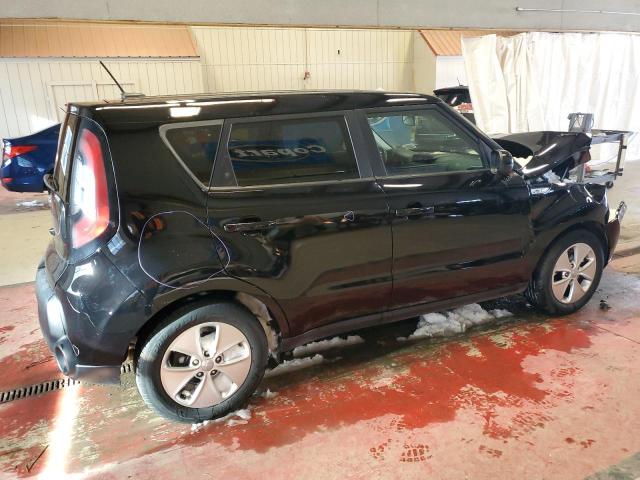 KNDJN2A27G7257885 - 2016 KIA SOUL BLACK photo 3