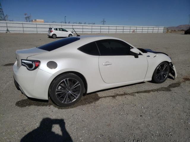 JF1ZNAA13D1715673 - 2013 TOYOTA SCION FR-S WHITE photo 3