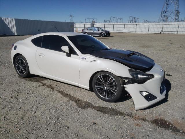 JF1ZNAA13D1715673 - 2013 TOYOTA SCION FR-S WHITE photo 4