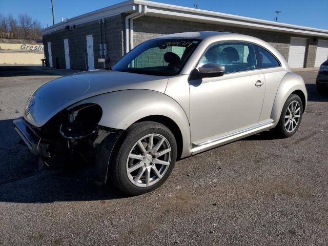 2013 VOLKSWAGEN BEETLE, 