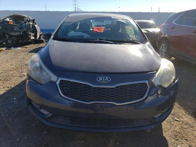 KNAFX4A63G5450171 - 2016 KIA FORTE LX GRAY photo 5