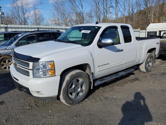 1GCRKTE79DZ111558 - 2013 CHEVROLET SILVERADO K1500 LTZ WHITE photo 1