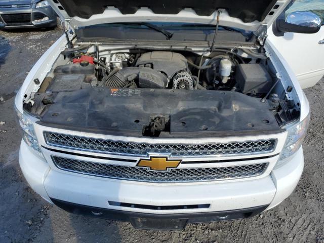 1GCRKTE79DZ111558 - 2013 CHEVROLET SILVERADO K1500 LTZ WHITE photo 11