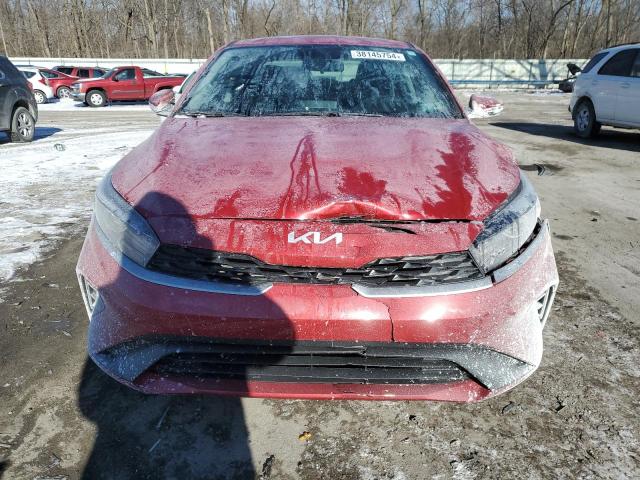 3KPF24AD0PE569218 - 2023 KIA FORTE LX RED photo 5