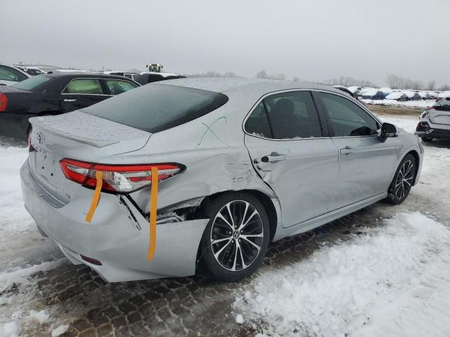 4T1B11HK8JU006281 - 2018 TOYOTA CAMRY L SILVER photo 3