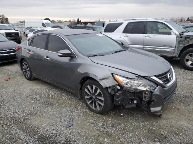 1N4AL3AP1GC235756 - 2016 NISSAN ALTIMA 2.5 GRAY photo 4