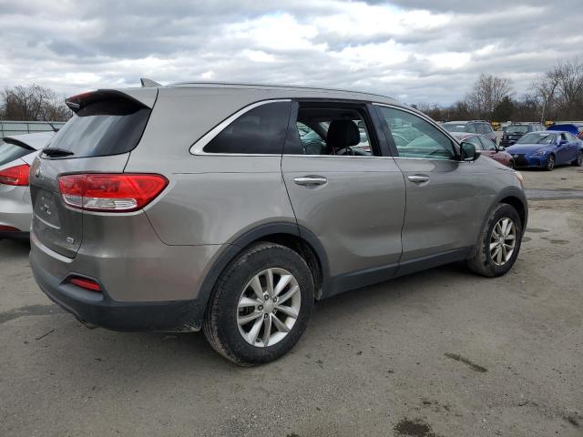 5XYPGDA55GG176915 - 2016 KIA SORENTO LX GRAY photo 3