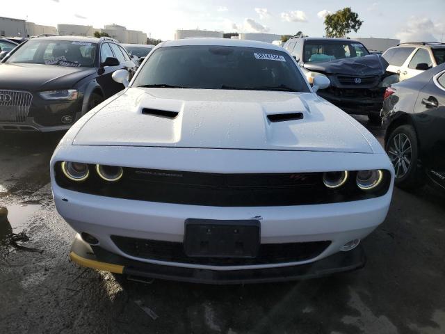 2C3CDZFJ3JH112461 - 2018 DODGE CHALLENGER R/T 392 WHITE photo 5