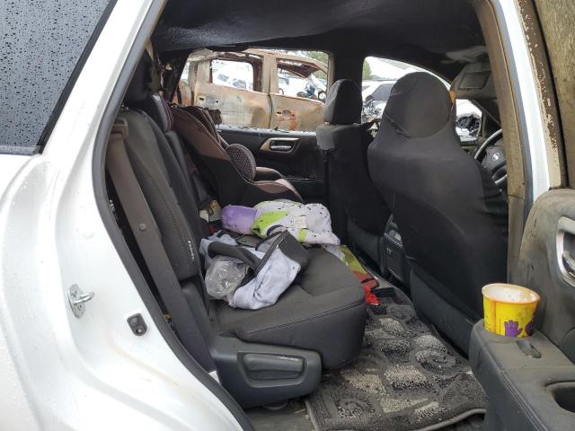 5N1DR2MN5KC654935 - 2019 NISSAN PATHFINDER S 白色 照片 11