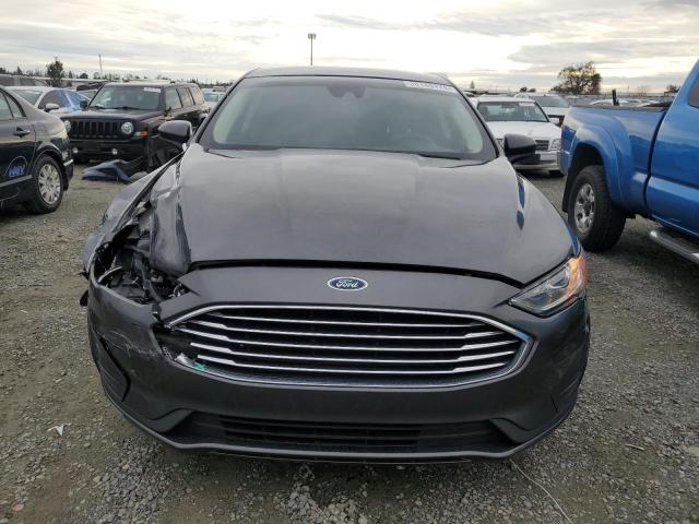 3FA6P0HD8LR120104 - 2020 FORD FUSION SE GRAY photo 5