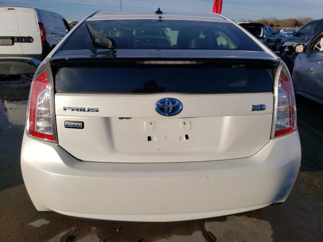 JTDKN3DU2D5583043 - 2013 TOYOTA PRIUS WHITE photo 6