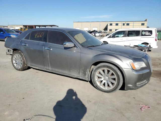 2C3CCACG1CH237667 - 2012 CHRYSLER 300 LIMITED GRAY photo 4