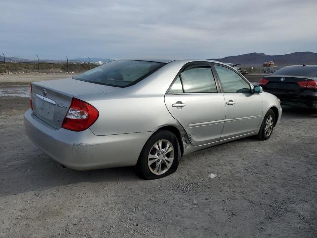 4T1BF32K04U068980 - 2004 TOYOTA CAMRY LE SILVER photo 3