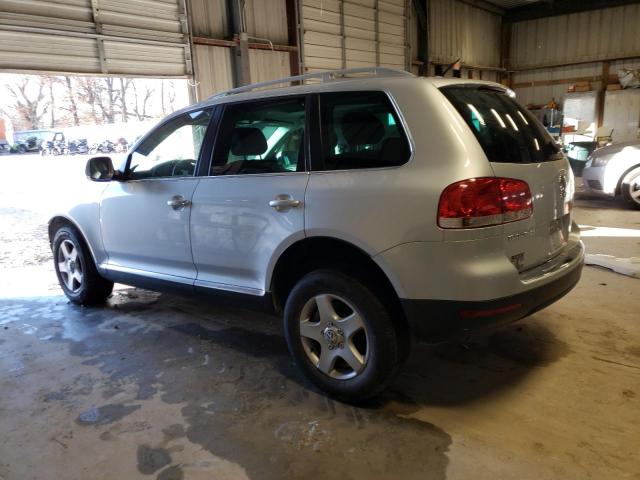 WVGZE77LX7D011734 - 2007 VOLKSWAGEN TOUAREG V6 SILVER photo 2