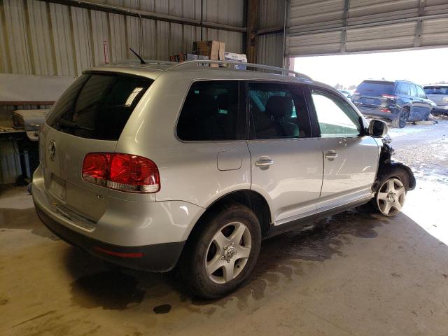 WVGZE77LX7D011734 - 2007 VOLKSWAGEN TOUAREG V6 SILVER photo 3