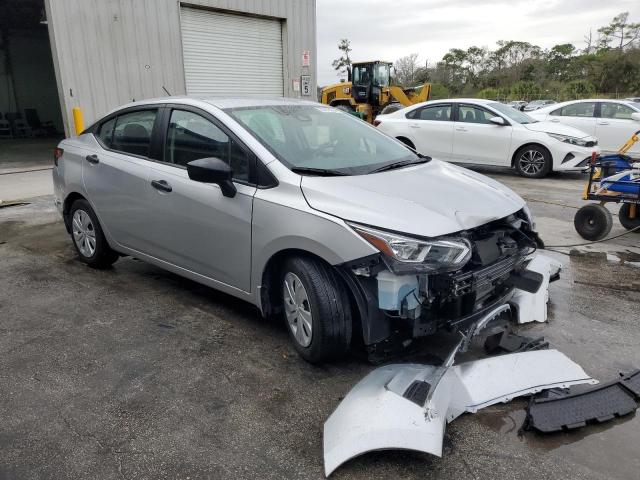 3N1CN8DV9LL911327 - 2020 NISSAN VERSA S SILVER photo 4