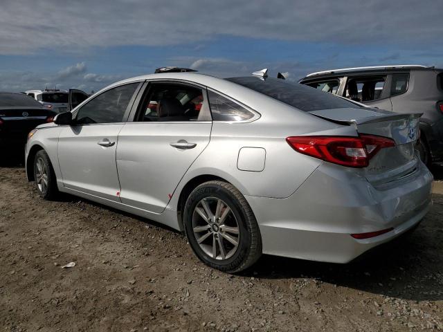 5NPE24AF4HH505953 - 2017 HYUNDAI SONATA SE SILVER photo 2