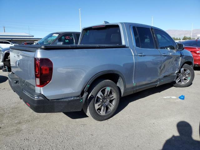 5FPYK2F5XJB002389 - 2018 HONDA RIDGELINE RTL SILVER photo 3