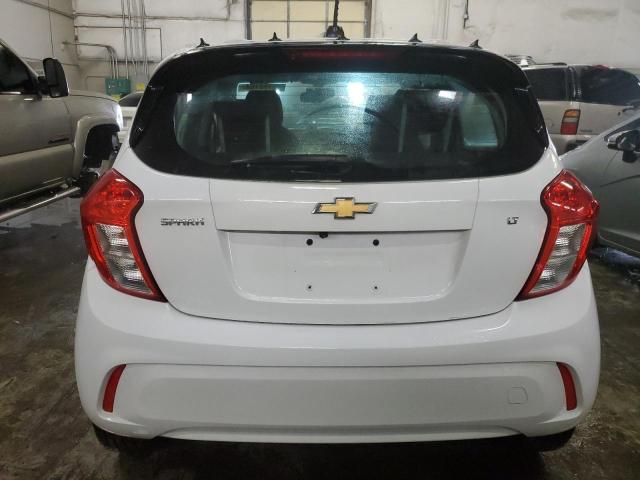 KL8CD6SA0JC467910 - 2018 CHEVROLET SPARK 1LT WHITE photo 6