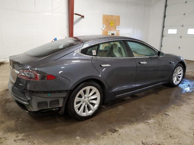 5YJSA1E21JF266068 - 2018 TESLA MODEL S 石墨色 照片 3