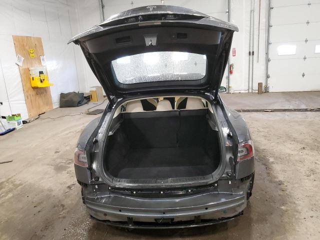 5YJSA1E21JF266068 - 2018 TESLA MODEL S 石墨色 照片 6