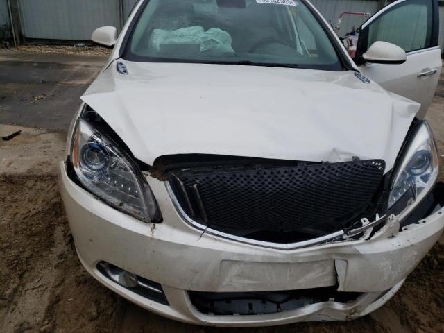 1G4PR5SK8D4157009 - 2013 BUICK VERANO CONVENIENCE WHITE photo 5