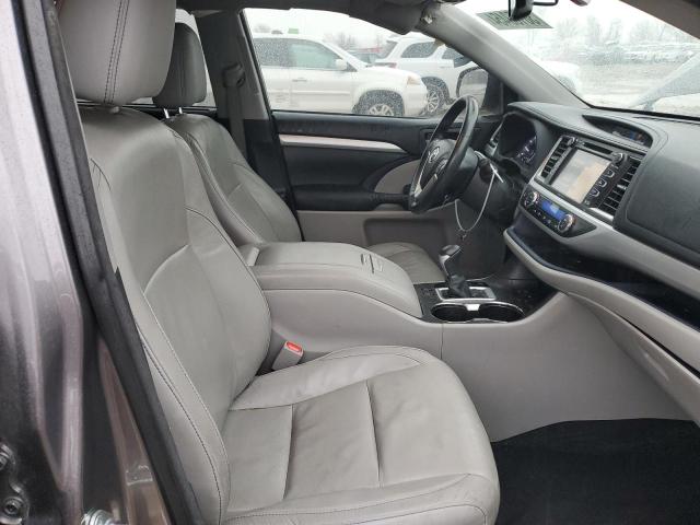 5TDKKRFH4FS097228 - 2015 TOYOTA HIGHLANDER XLE GRAY photo 7
