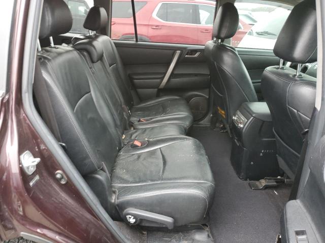 5TDBK3EH6BS067091 - 2011 TOYOTA HIGHLANDER BASE كستنائي صورة 11