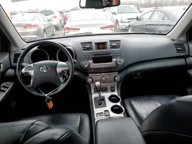 5TDBK3EH6BS067091 - 2011 TOYOTA HIGHLANDER BASE كستنائي صورة 8