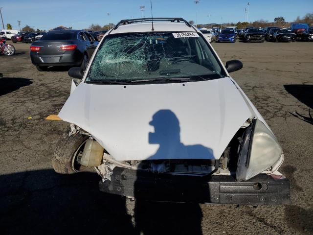 1FAHP36391W166121 - 2001 FORD FOCUS SE WHITE photo 5