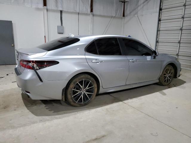 4T1G11AK0PU746089 - 2023 TOYOTA CAMRY SE NIGHT SHADE SILVER photo 3