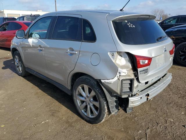 4A4AR3AW7FE038232 - 2015 MITSUBISHI OUTLANDER ES SILVER photo 2