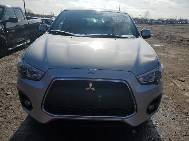 4A4AR3AW7FE038232 - 2015 MITSUBISHI OUTLANDER ES SILVER photo 5