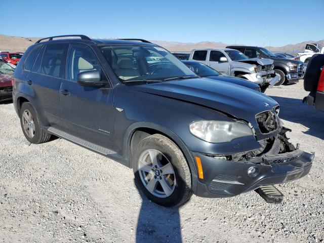 5UXZW0C57BL661649 - 2011 BMW X5 XDRIVE35D BLACK photo 4